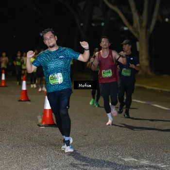 Runner Photo 5698089