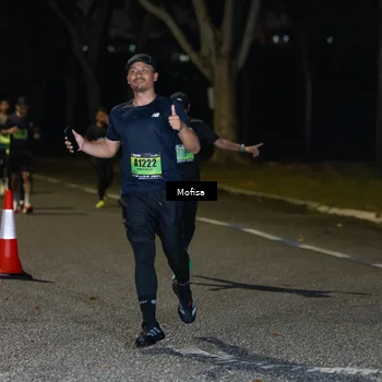 Runner Photo 5698095
