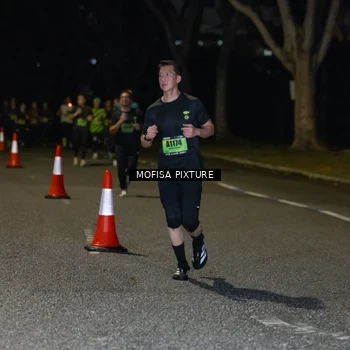 Runner Photo 5698144