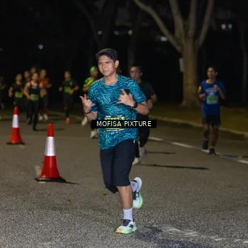 Runner Photo 5698146