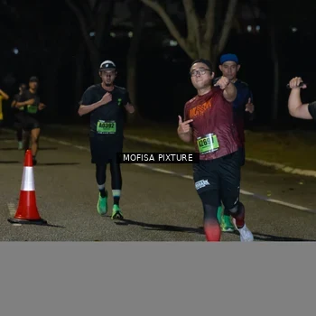 Runner Photo 5698176