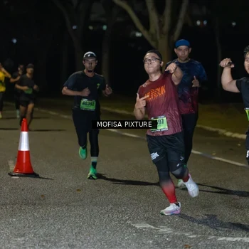 Runner Photo 5698179