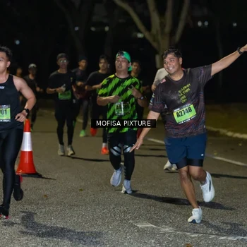 Runner Photo 5698182