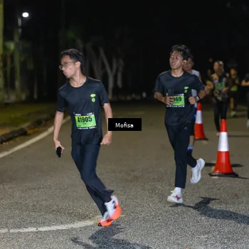 Runner Photo 5698215