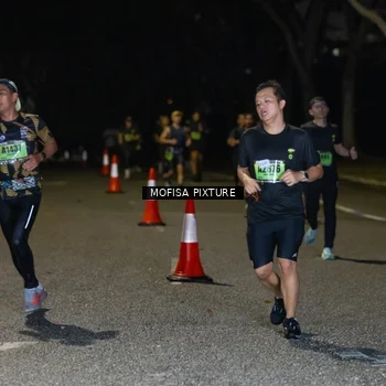 Runner Photo 5698222