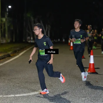 Runner Photo 5698229