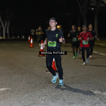 Runner Photo 5698252