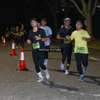 Runner Photo 5698298
