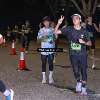 Runner Photo 5698299