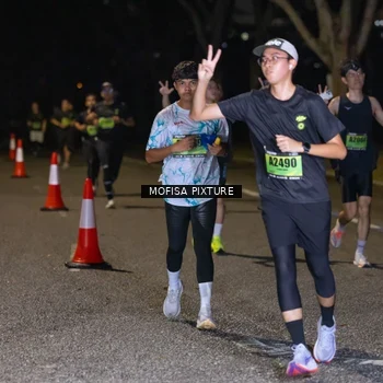Runner Photo 5698300