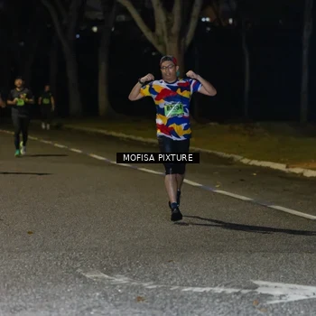 Runner Photo 5698385