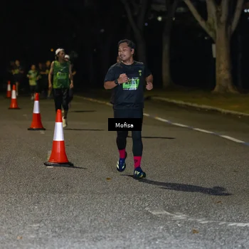 Runner Photo 5698391