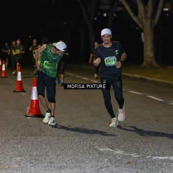 Runner Photo 5698412