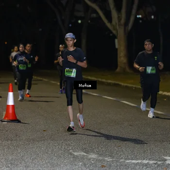 Runner Photo 5698549
