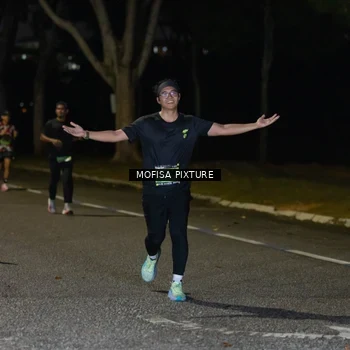 Runner Photo 5698584
