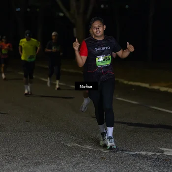 Runner Photo 5698611