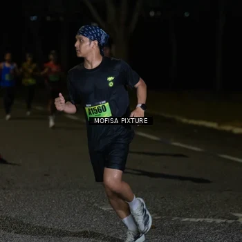 Runner Photo 5698625