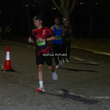 Runner Photo 5698628