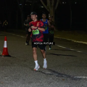 Runner Photo 5698630