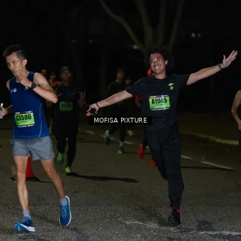 Runner Photo 5698665