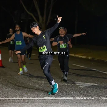 Runner Photo 5698688