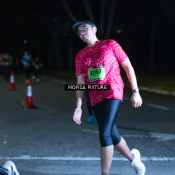 Runner Photo 5698695
