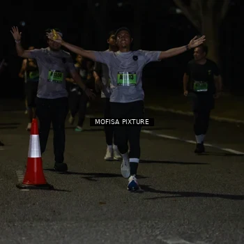 Runner Photo 5698717
