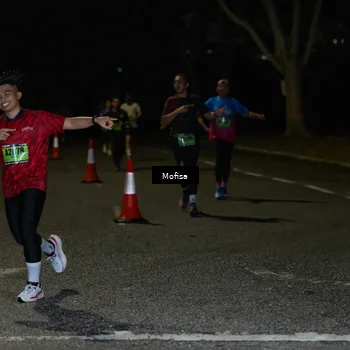 Runner Photo 5698792