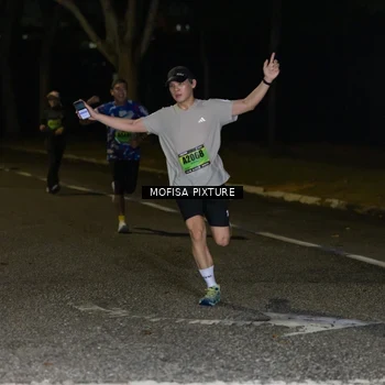 Runner Photo 5698813