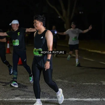 Runner Photo 5698816