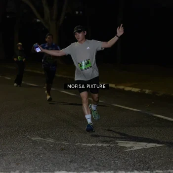 Runner Photo 5698823