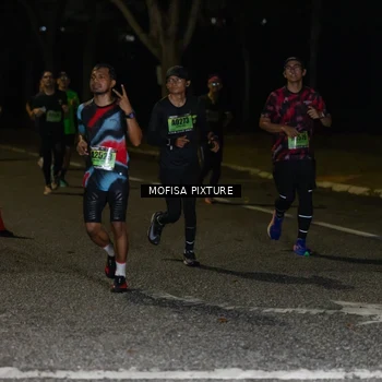 Runner Photo 5698842
