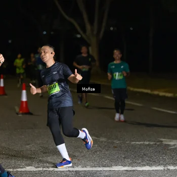 Runner Photo 5698851