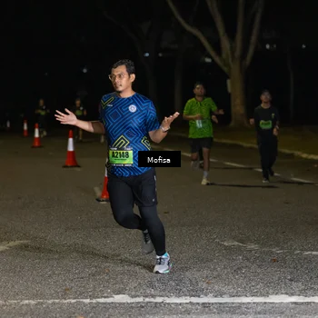 Runner Photo 5698870