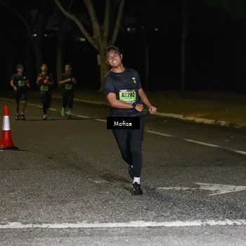 Runner Photo 5698882