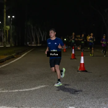 Runner Photo 5698911