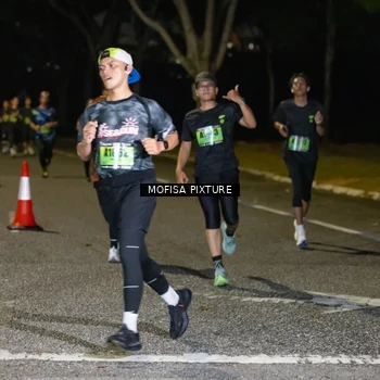 Runner Photo 5699092