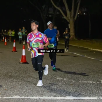 Runner Photo 5699133