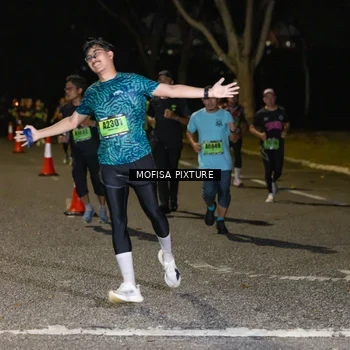Runner Photo 5699174