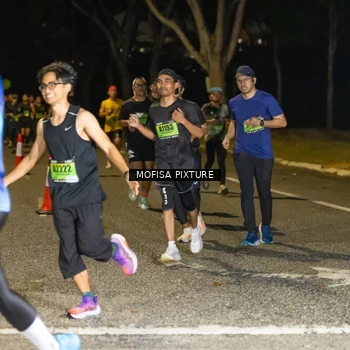 Runner Photo 5699223