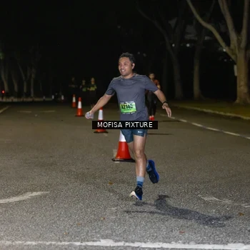 Runner Photo 5699315