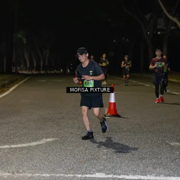Runner Photo 5699316