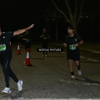Runner Photo 5699392