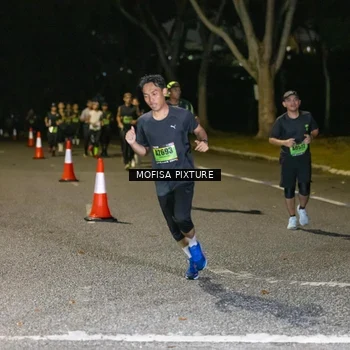 Runner Photo 5699553