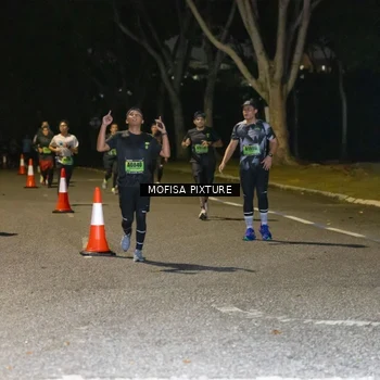 Runner Photo 5699616