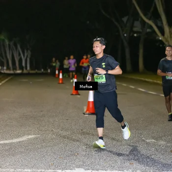 Runner Photo 5699699
