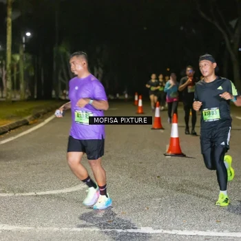 Runner Photo 5699715