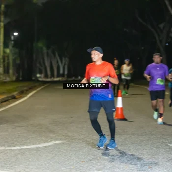 Runner Photo 5699717