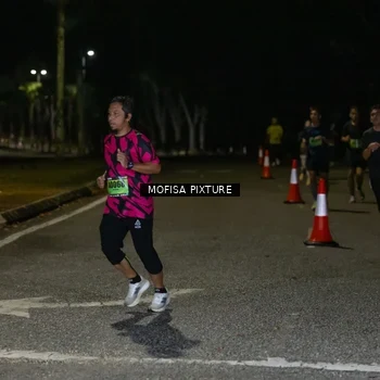Runner Photo 5699768
