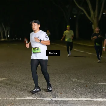Runner Photo 5699812